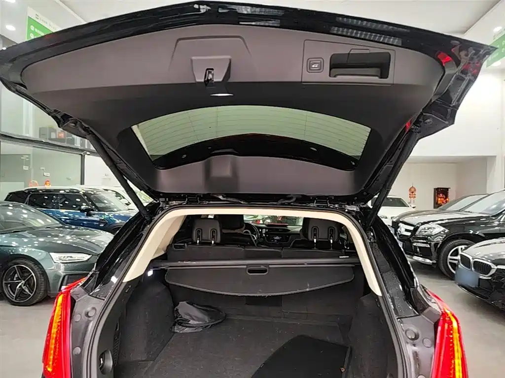 Cadillac XT5 2017 Anniversary Edition 25T Luxury фото 19