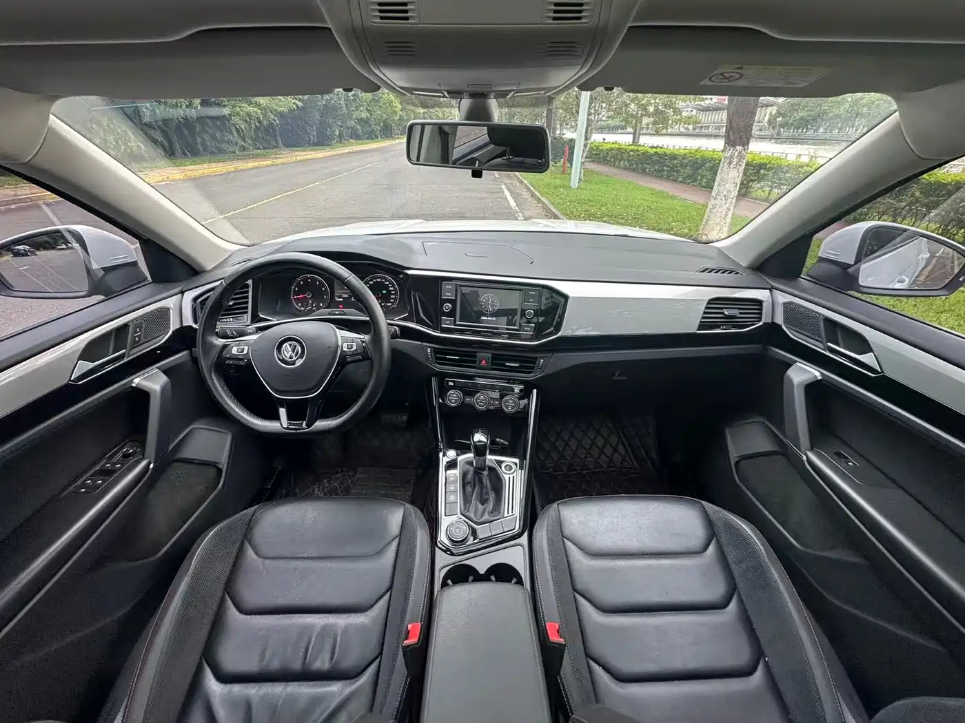 Volkswagen Tayron 2019 330TSI 4WD Luxury China VI фото 8
