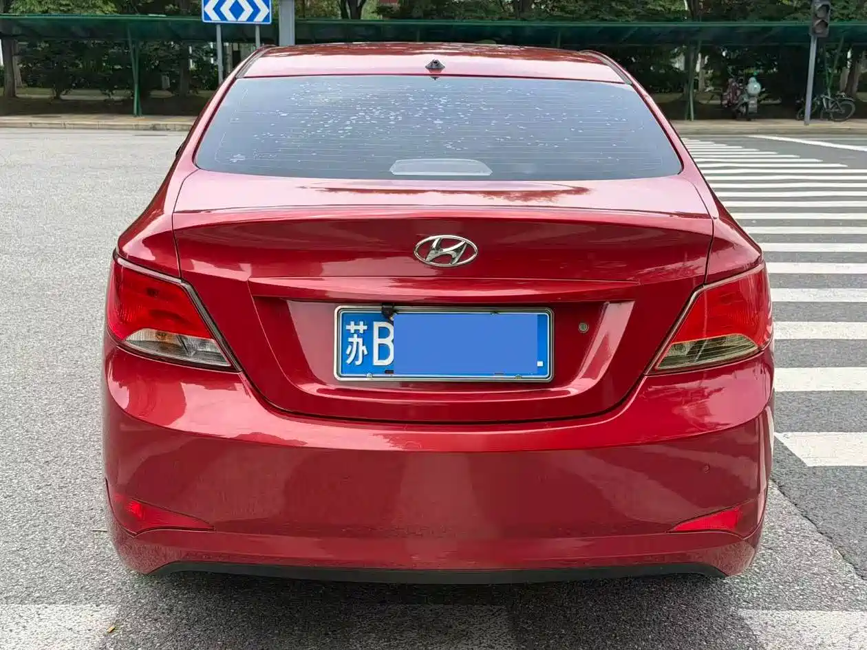 Hyundai Verna 2014 1.4L Automatic Smart GLS фото 6