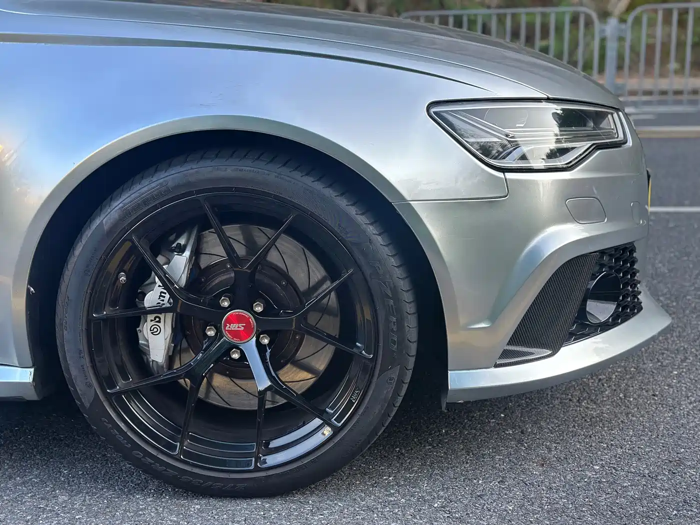 Фото 4 - Audi RS 6
