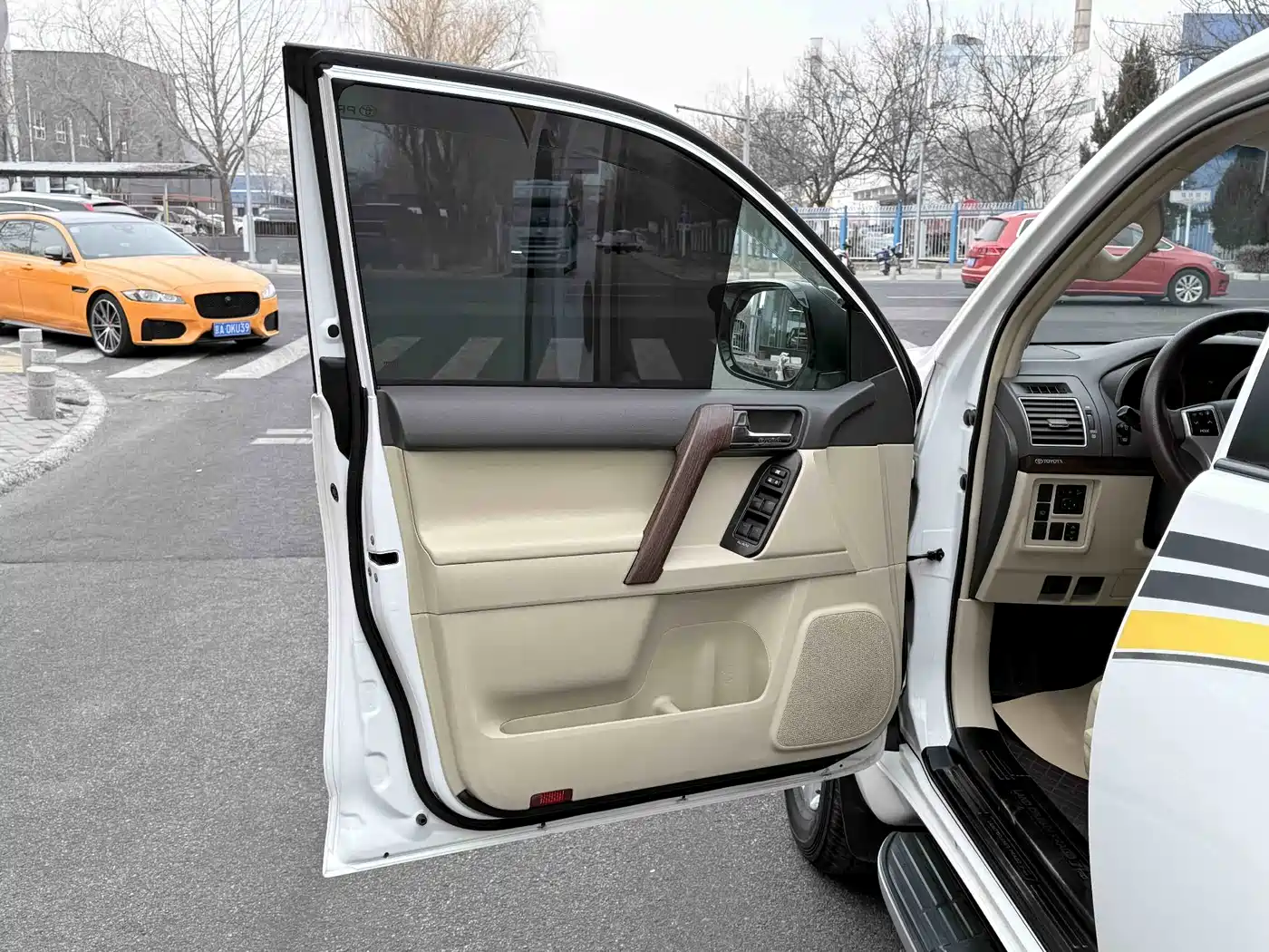 Toyota Prado 2014 4.0L Automatic TX-L NAVI фото 16