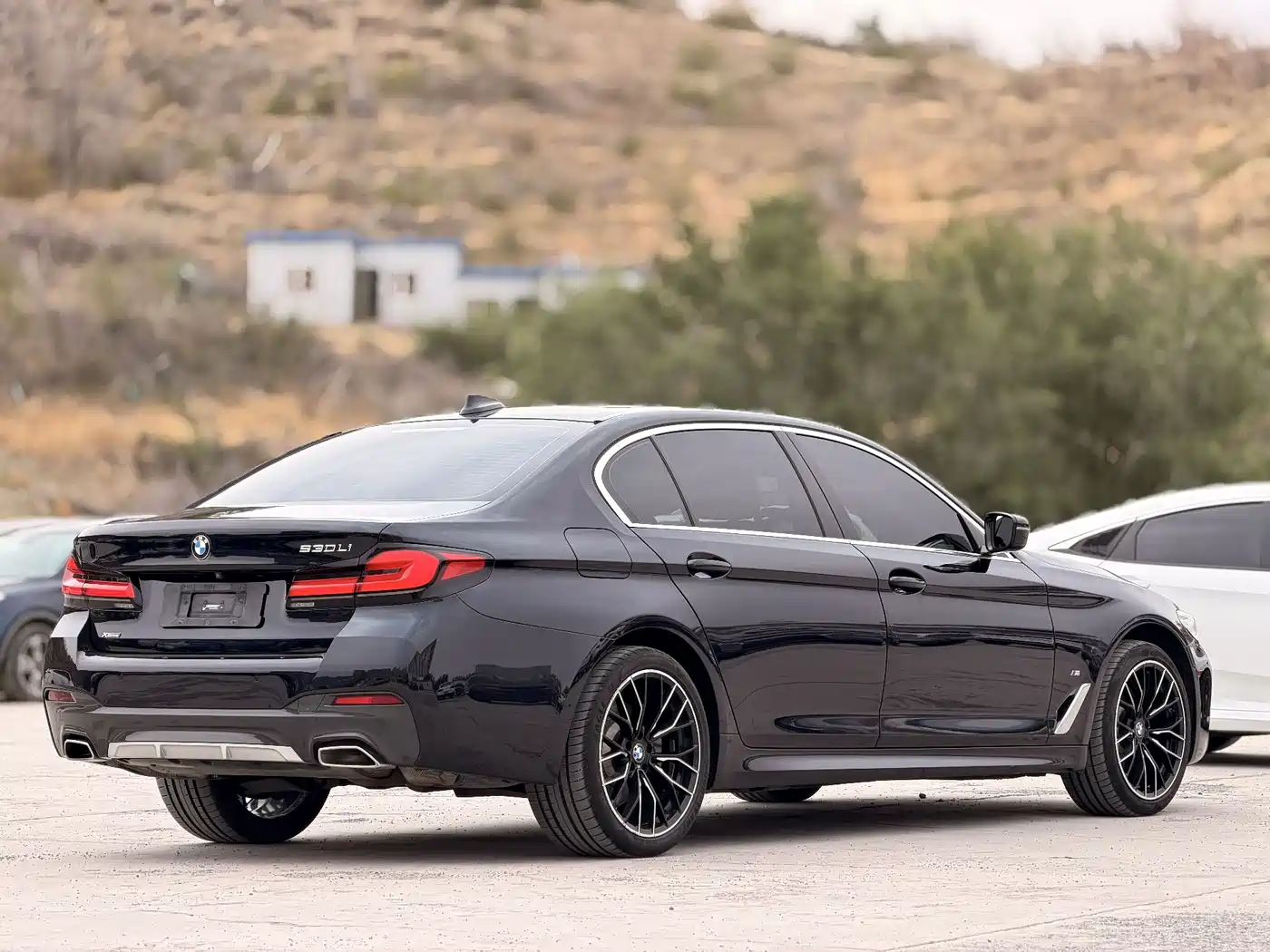 Фото 6 - BMW 5 Series