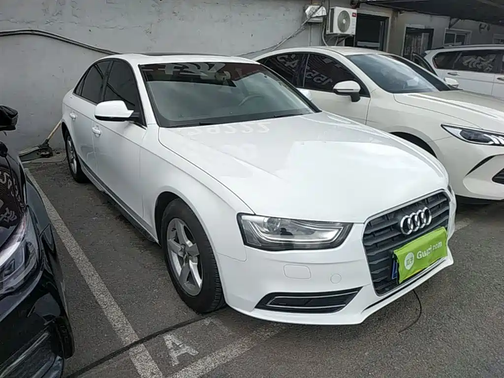 Audi A4L 2016 30 TFSI Collector's Edition Automatic Comfort фото 4