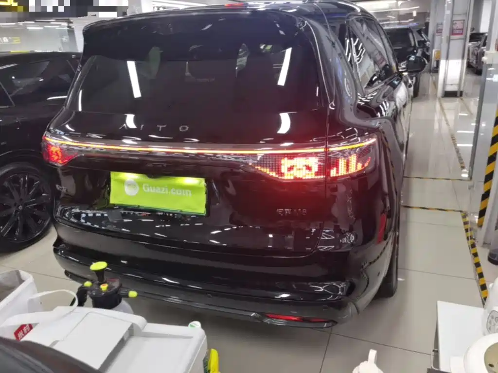 Aito AITO M8 2026 2025 Range Extender Max+ Edition 53.4kWh 5-seater