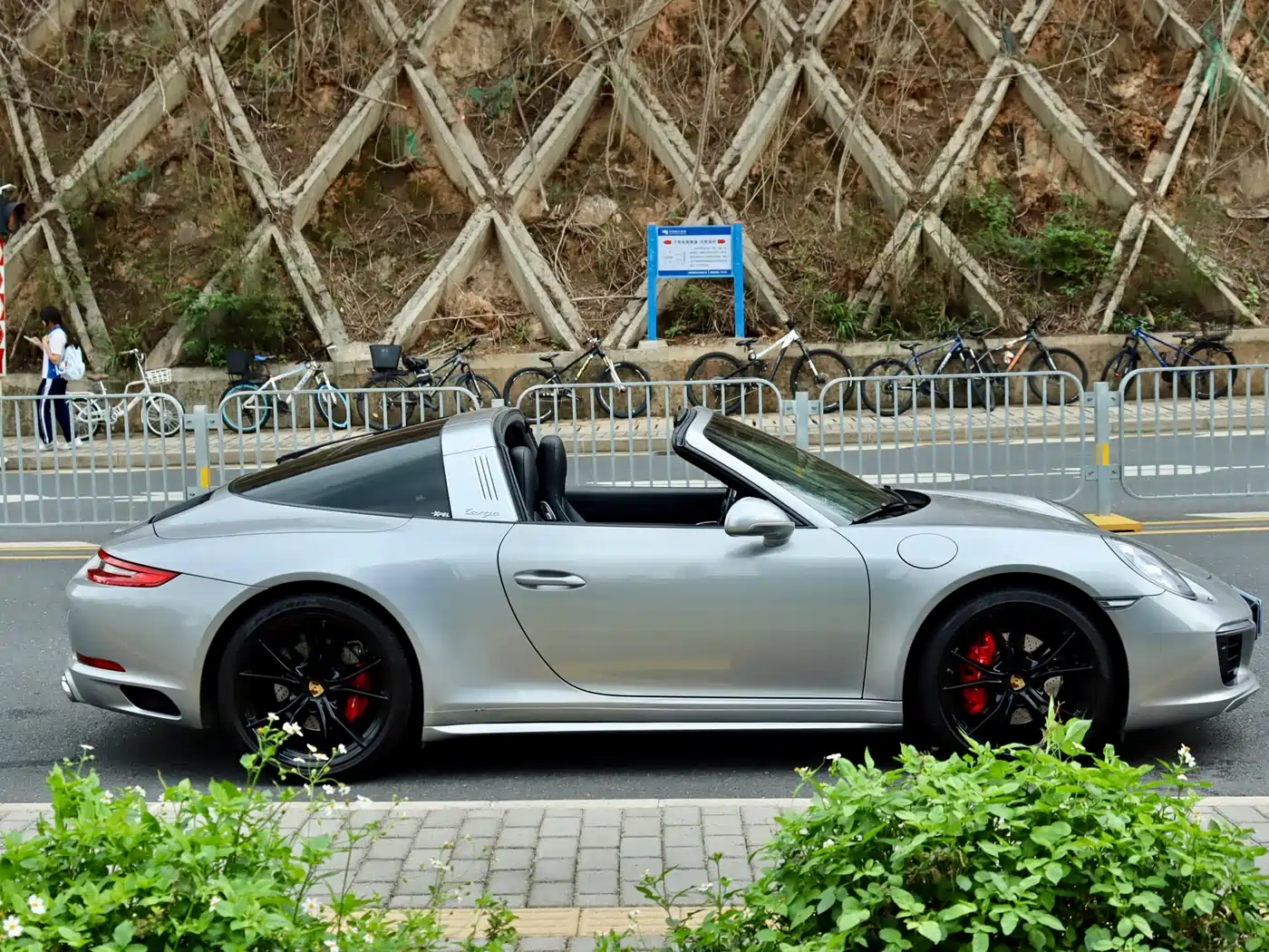 Porsche 911 2016 Targa 4 3.0T фото 4