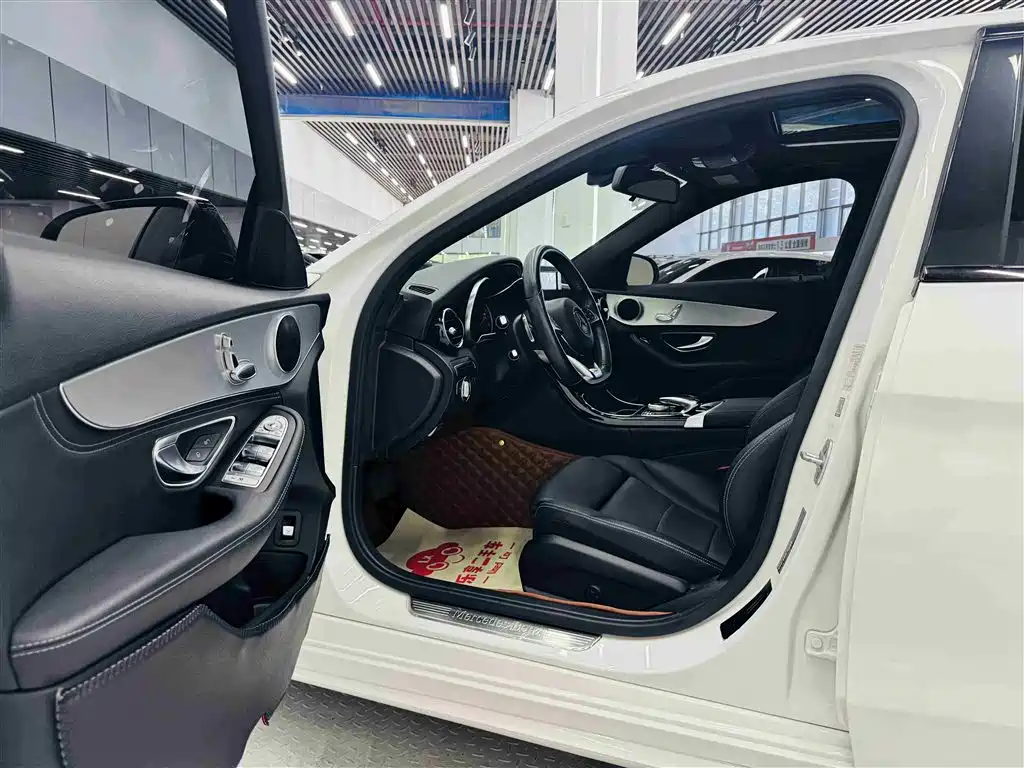 Mercedes-Benz C-Class 2016 C 200 Sport фото 11