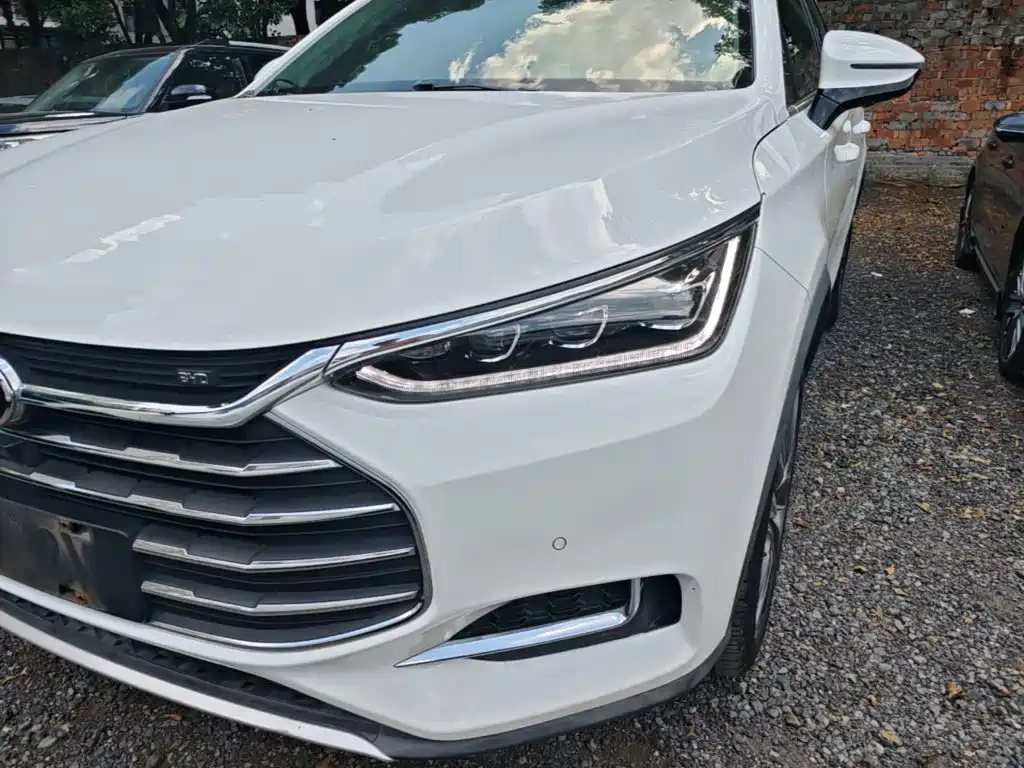 BYD Tang 2018 2018 2.0T Automatic Smart Connection Noble Edition 7-Seater China V