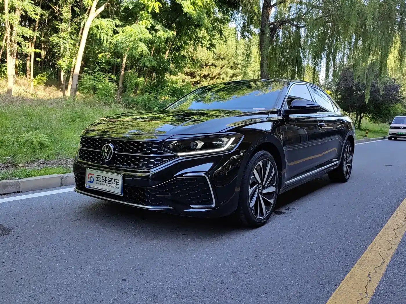 Volkswagen Passat 2022 330TSI Starlight Elite Edition