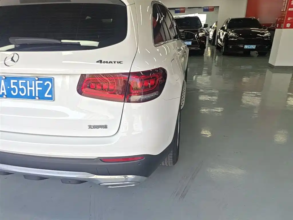 Mercedes-Benz GLC 2020 Facelift GLC 260 L 4MATIC Dynamic фото 8