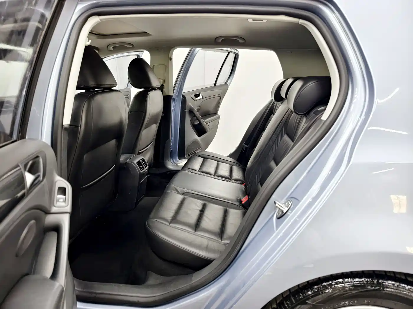 Volkswagen Golf 2011 1.4TSI Auto Comfort фото 13