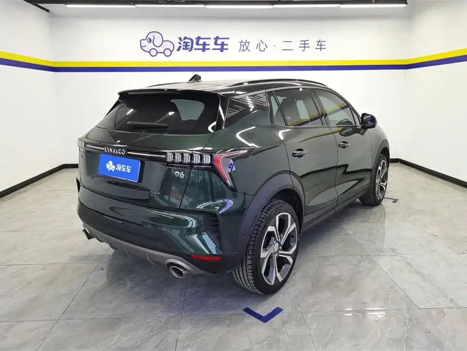 Lynk & Co 06 2023 Remix 1.5T Hero фото 3