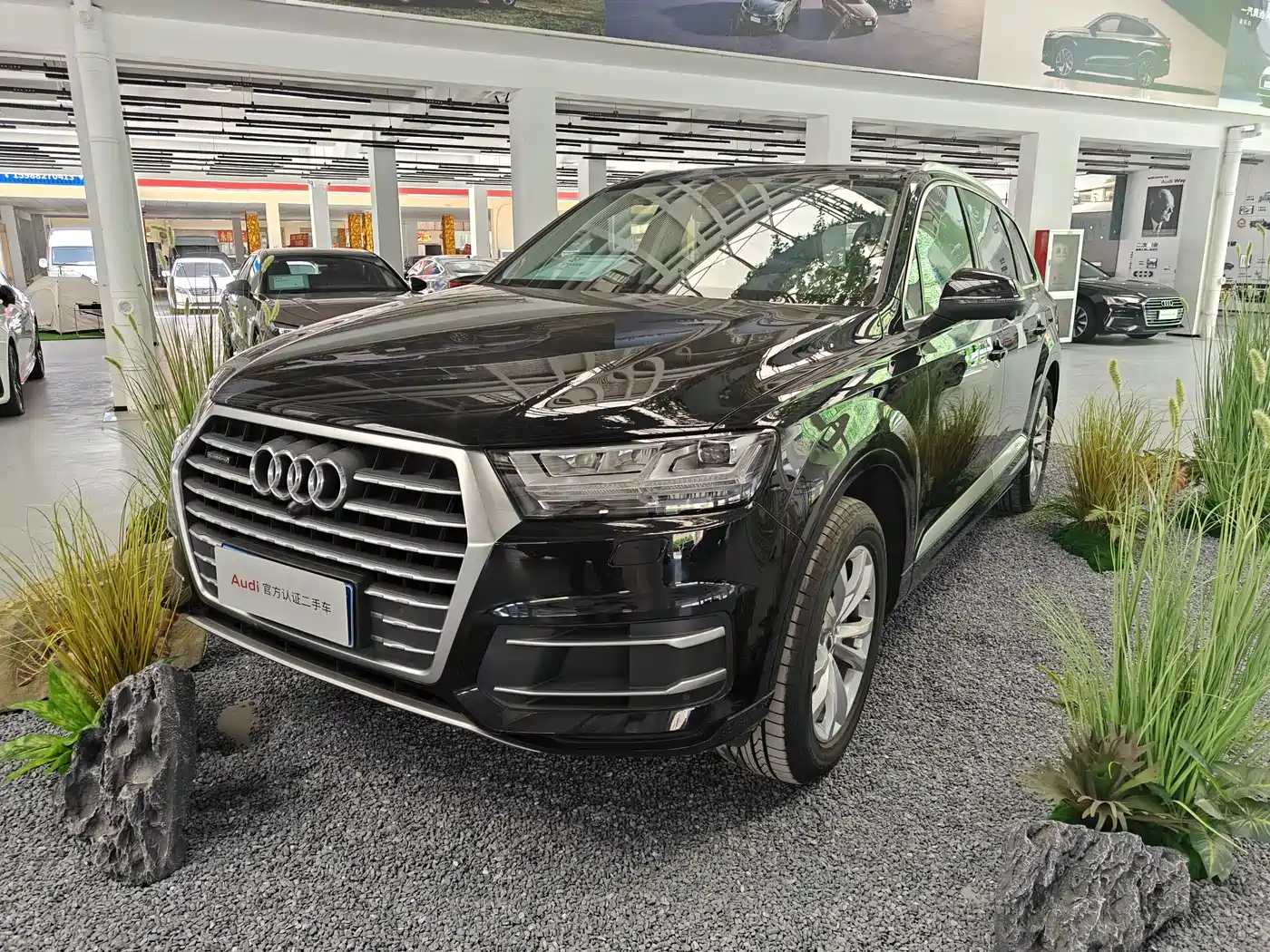 Audi Q7 2019 45 TFSI Comfort
