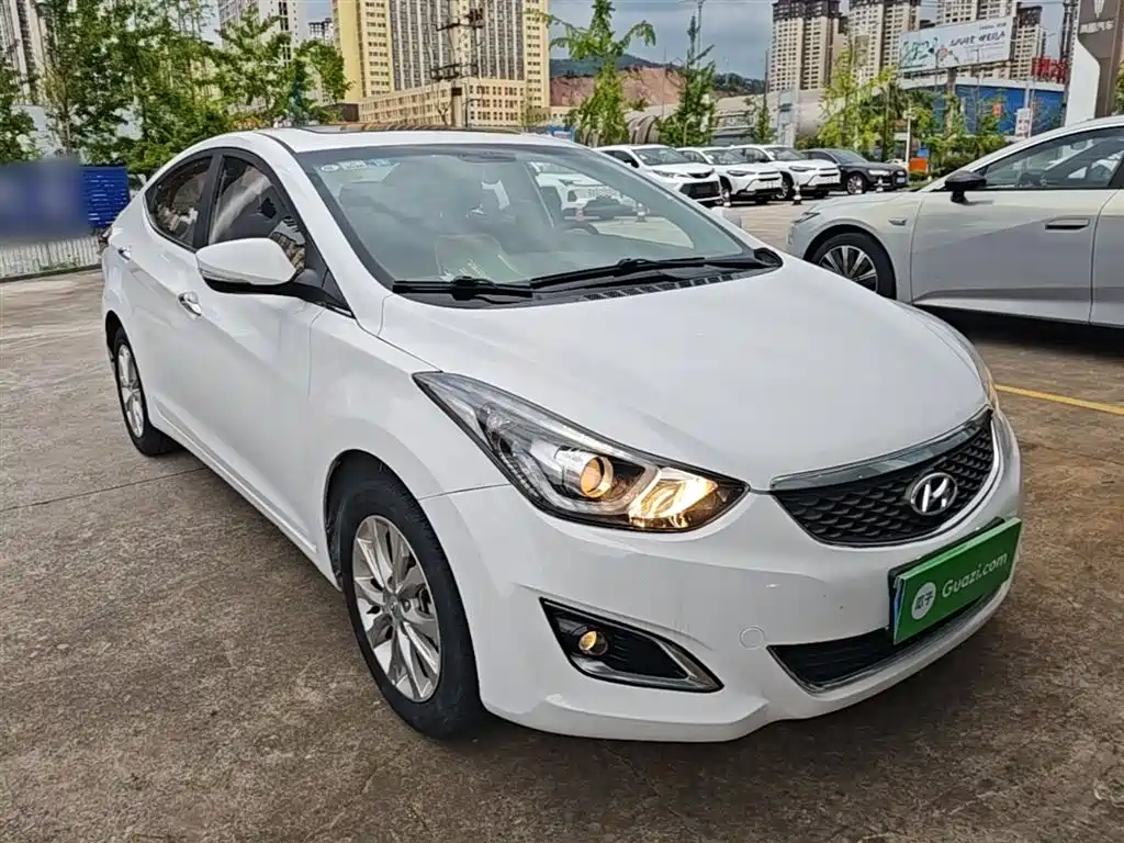 Hyundai Langdong 2016 1.6L Automatic Premium Edition фото 4