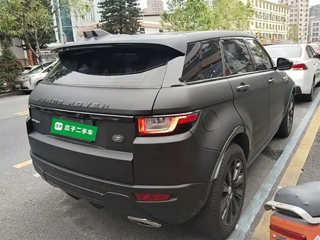 Land Rover Range Rover Evoque 2017 2.0T SE Smart Shine Edition фото 7
