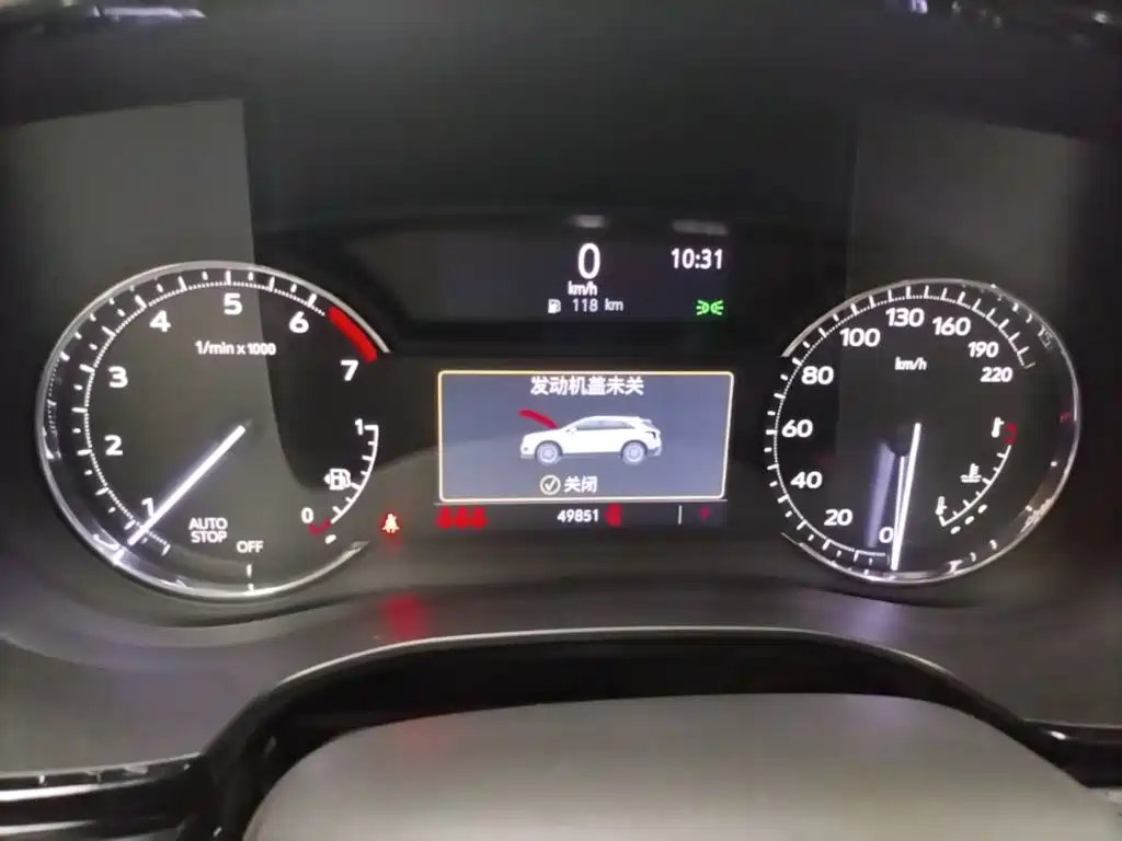 CADILLAC XT5