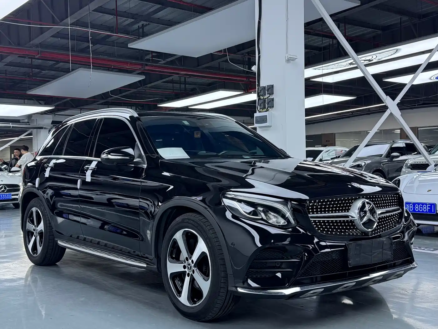 Mercedes-Benz GLC 2018 GLC 260 4MATIC Luxury фото 3
