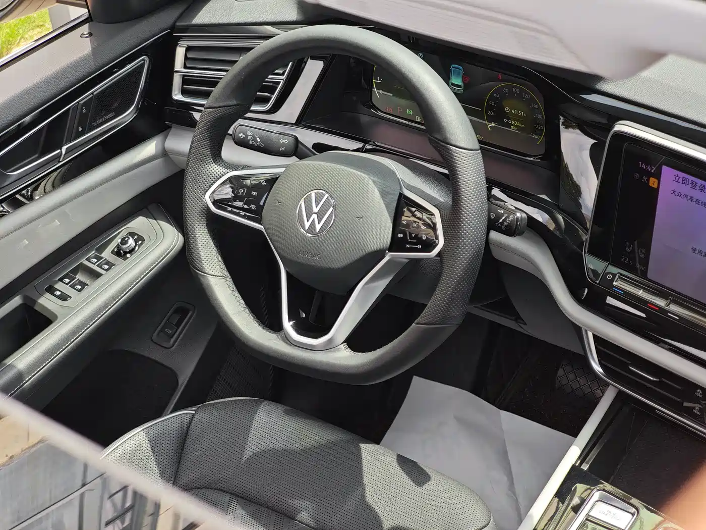 VOLKSWAGEN TOURANG