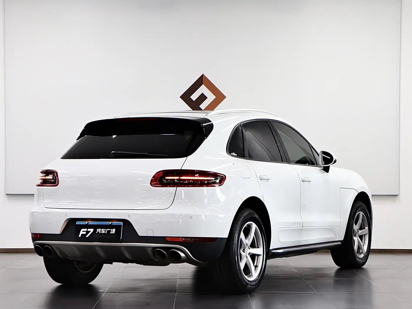 Porsche Macan 2017 Macan 2.0T фото 6