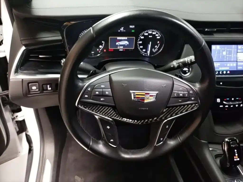 CADILLAC XT5