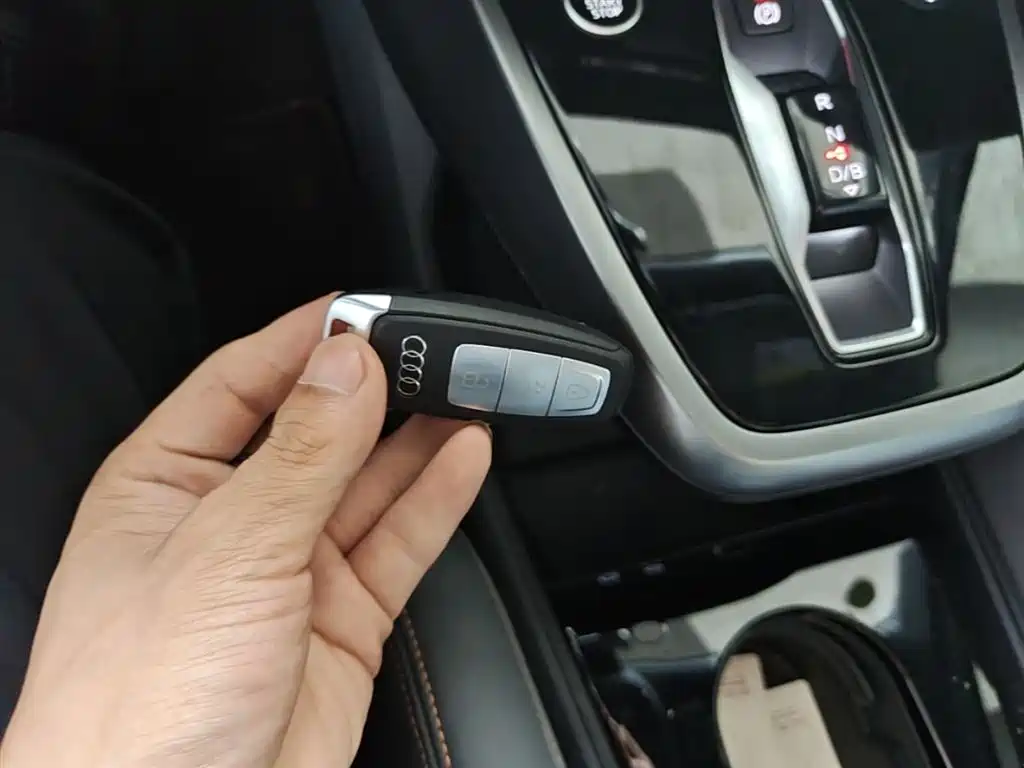 Audi Q4 e-tron 2024 40 e-tron Pioneer Edition фото 9