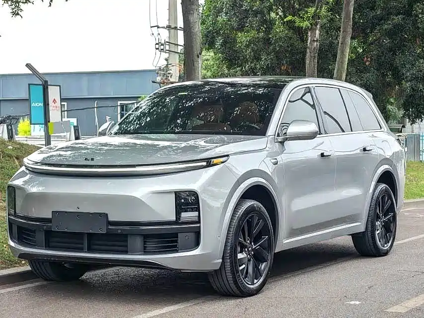 Li Auto Li L8 2024 Pro