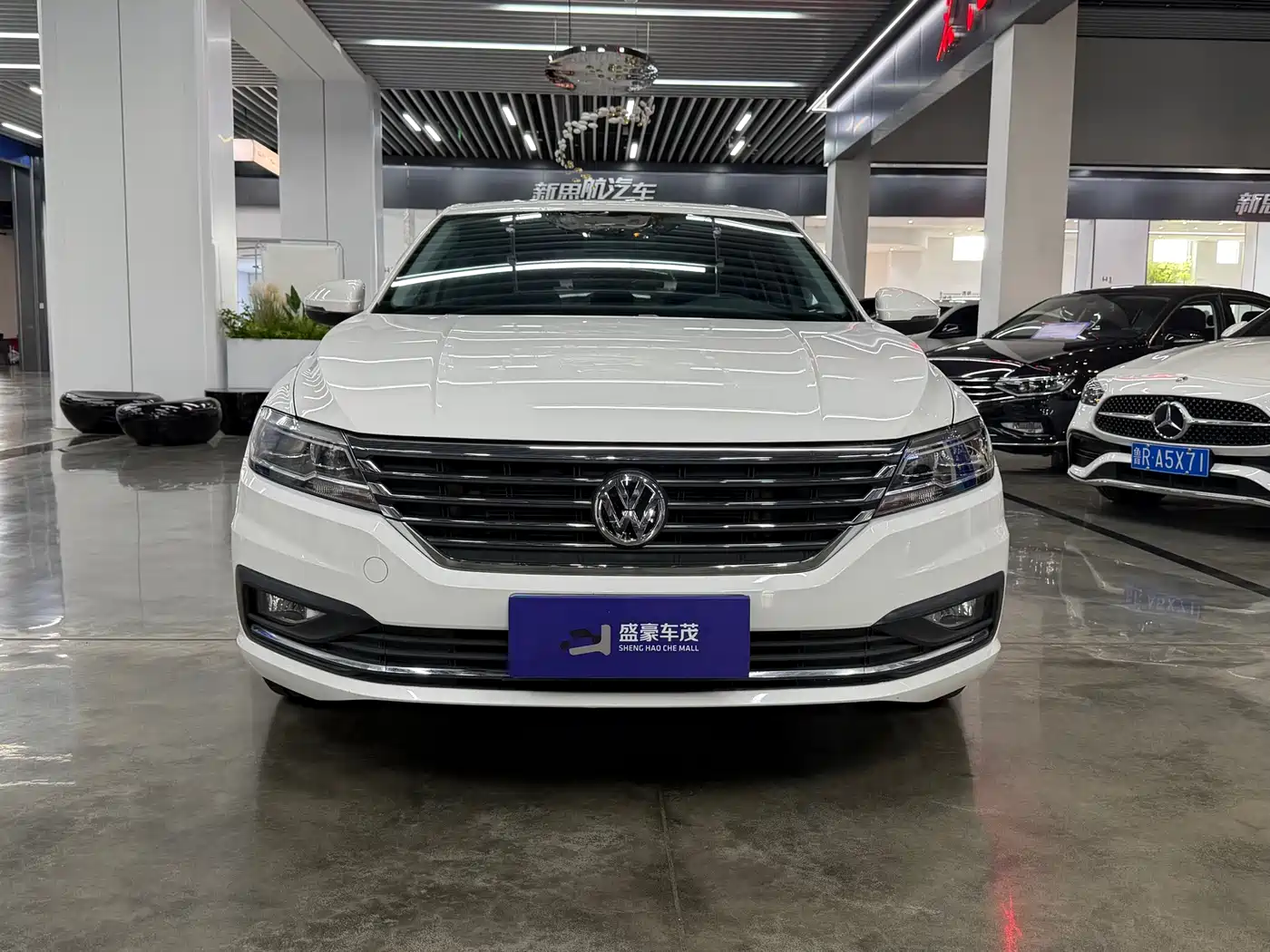 Volkswagen Lavida 2019 1.5L Automatic Comfort Edition China VI фото 2