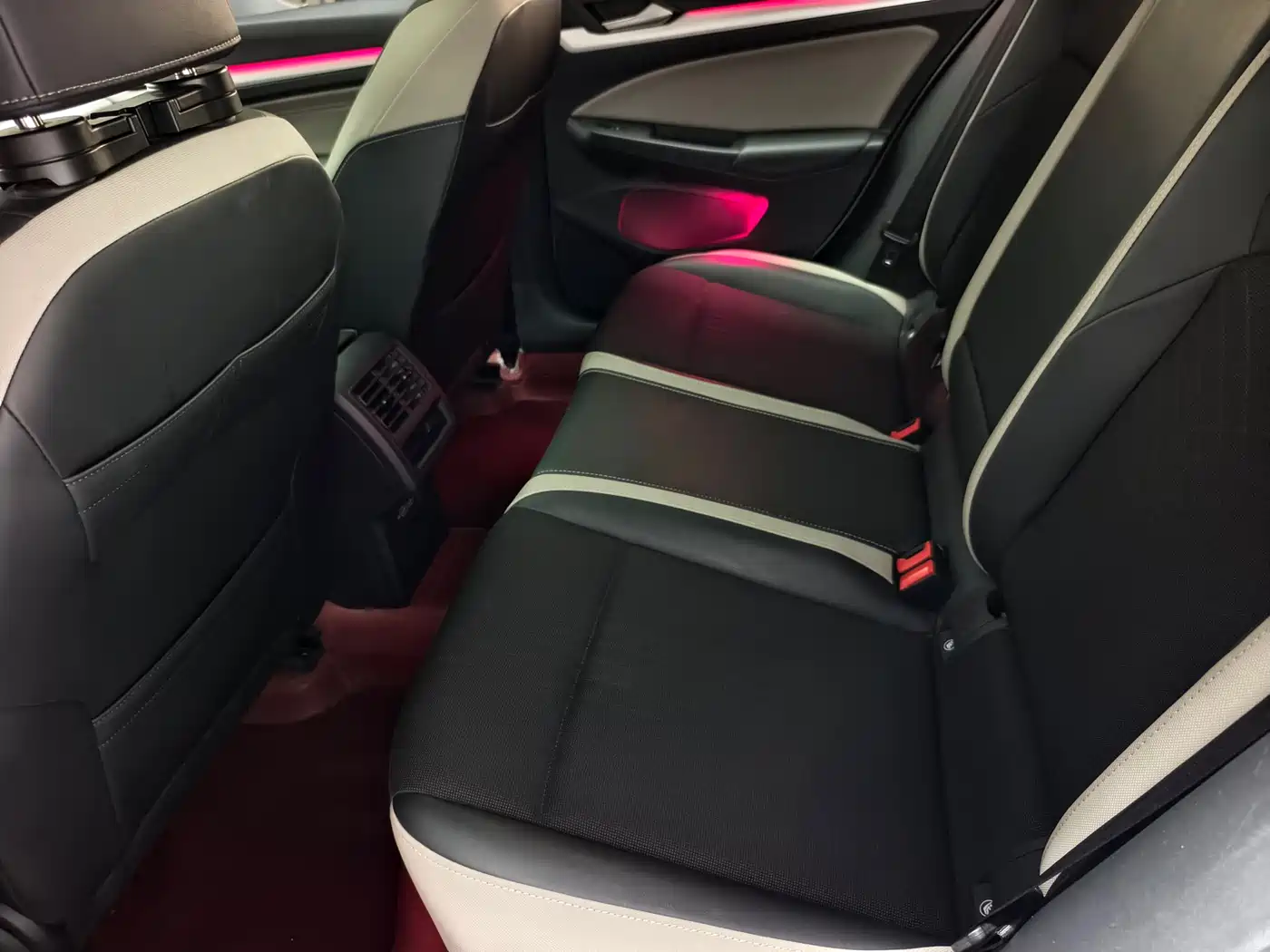 Volkswagen Golf 2021 280TSI DSG Pro фото 9