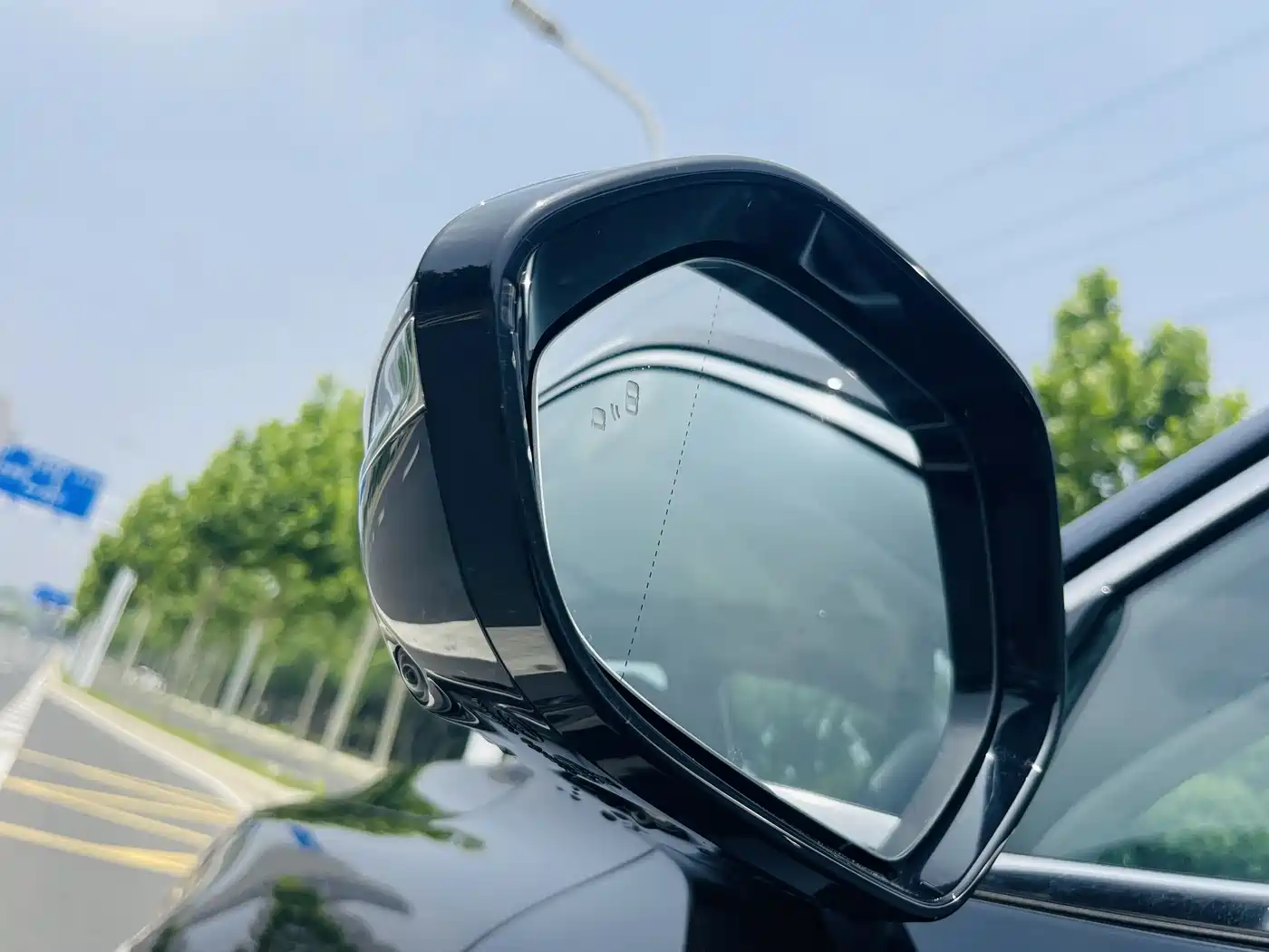 Hongqi HS5 2025 2.0T 4WD Qiling Pro фото 6