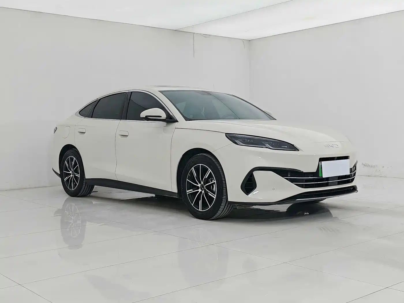 BYD Seal 06 New Energy 2024 DM-i 120KM Honor фото 5