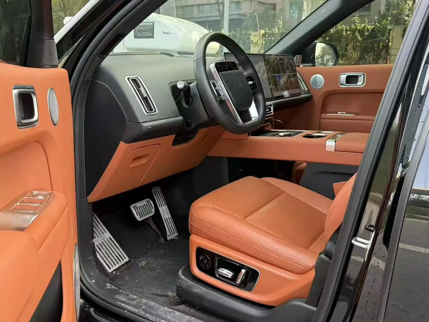Li Auto Li L8 2024 Max фото 3