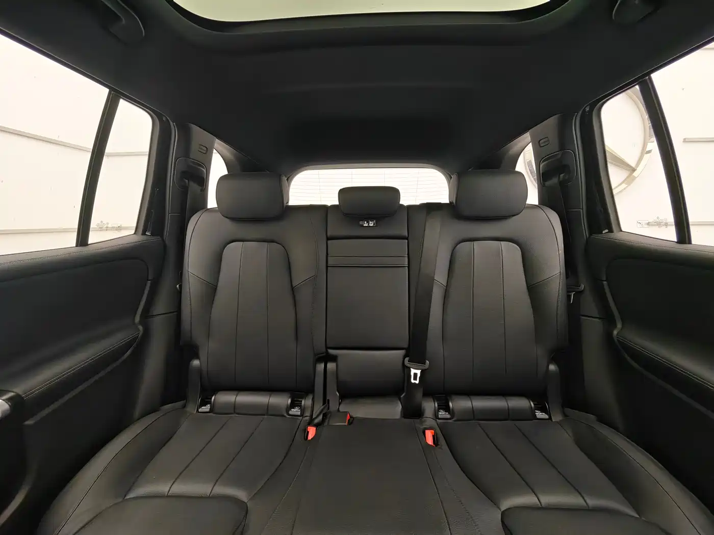 Mercedes-Benz GLB 2024 GLB 220 Dynamic фото 16
