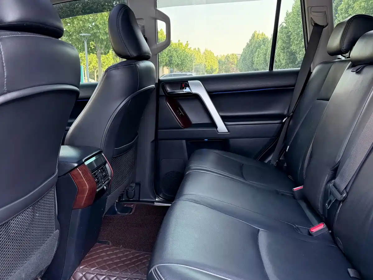 Toyota Prado 2016 3.5L Auto TX-L фото 9