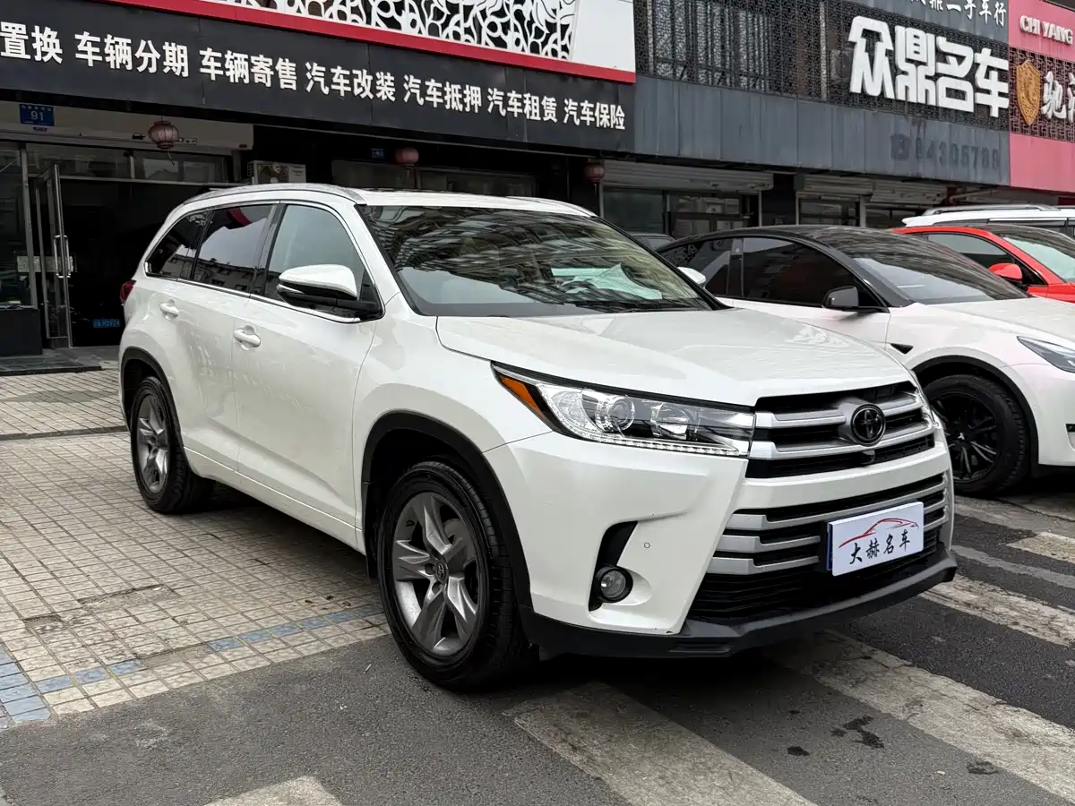 Toyota Highlander 2018 2.0T 2WD Luxury 7-seater (China V) фото 3