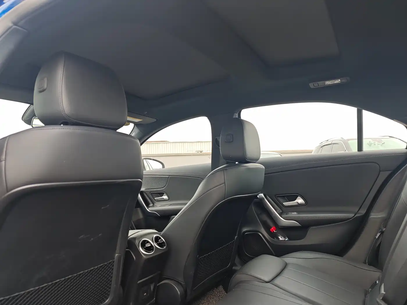 Mercedes-Benz A-Class 2023 A 200 L Dynamic фото 14