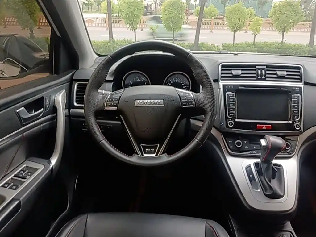 Haval M6 2018 Facelift 1.5T DCT 2WD Elite Edition фото 11