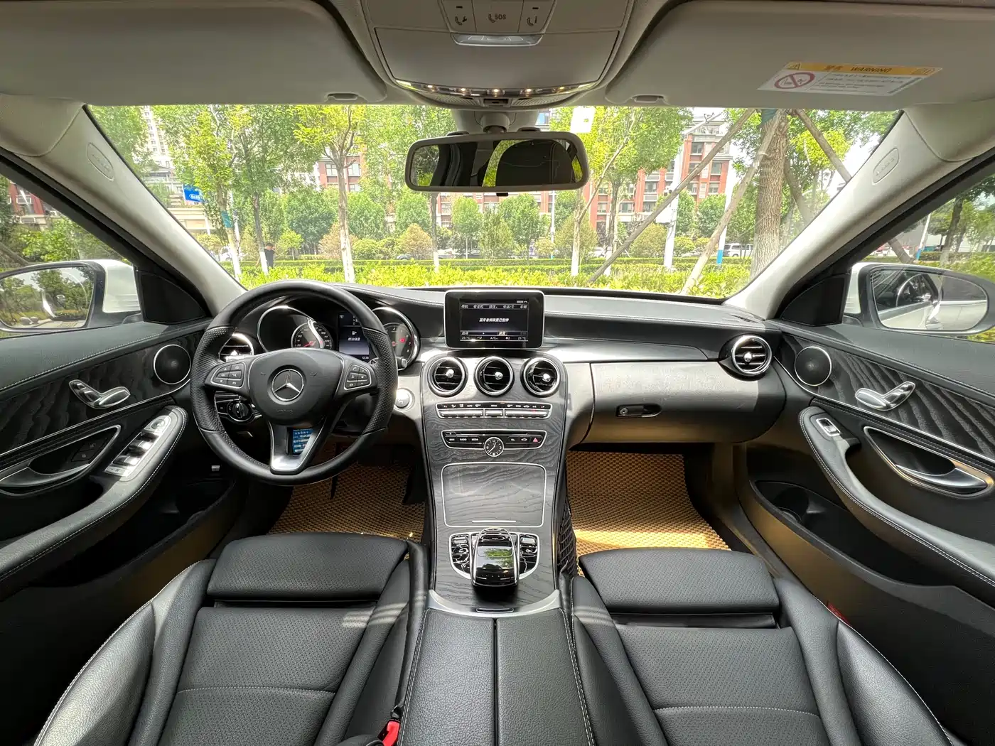Mercedes-Benz C-Class 2015 C 180 L Sport фото 11