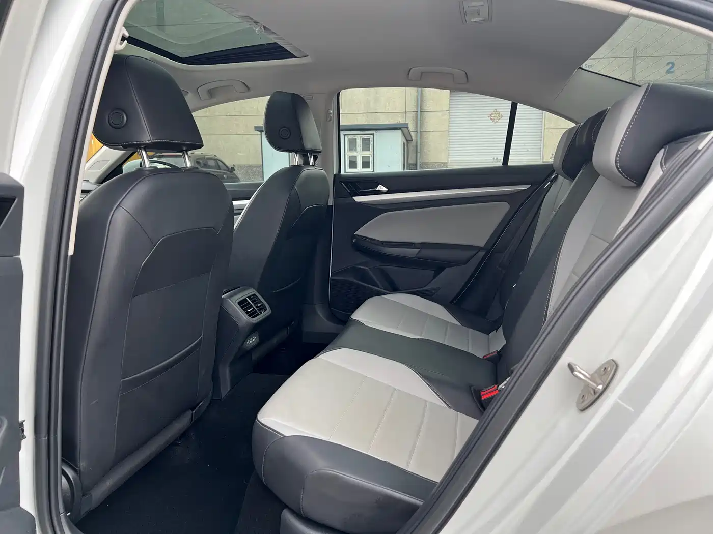 Volkswagen Bora 2023 200TSI DSG Smart Edition фото 13