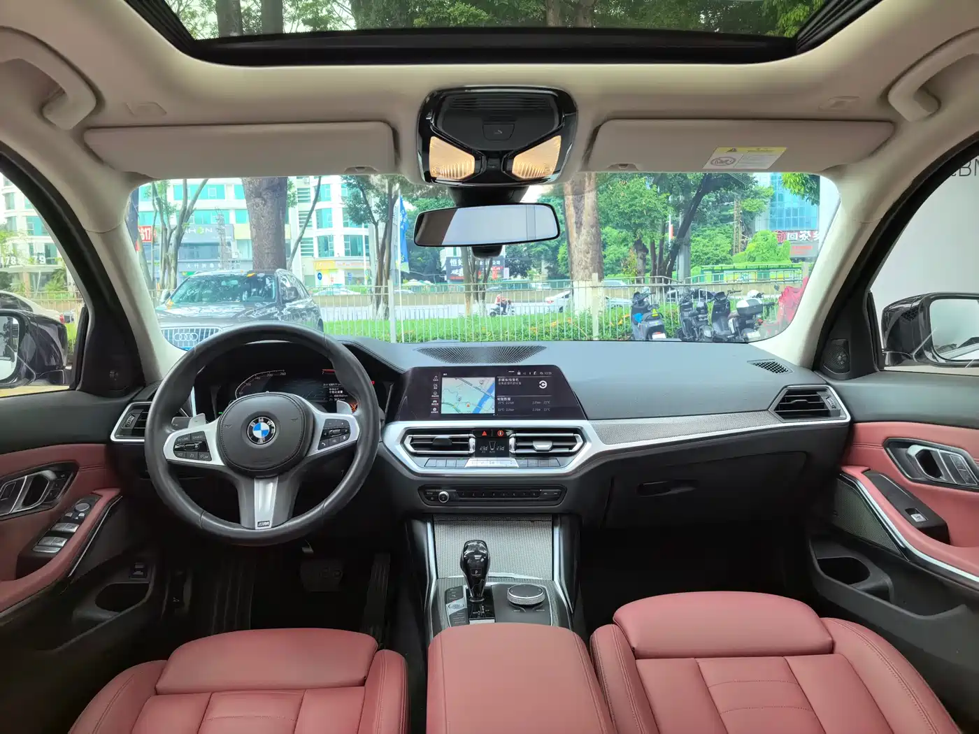 BMW 3 Series 2021 Facelift 325Li M Sport Shadow Edition фото 5