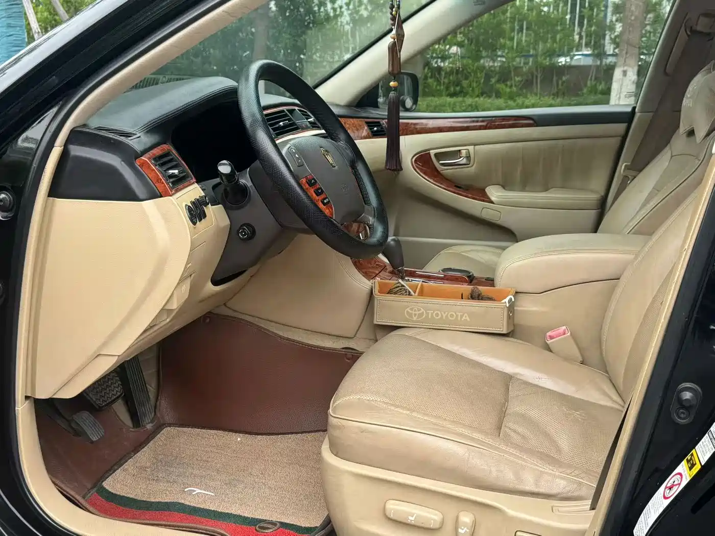 Фото 5 - Toyota Crown