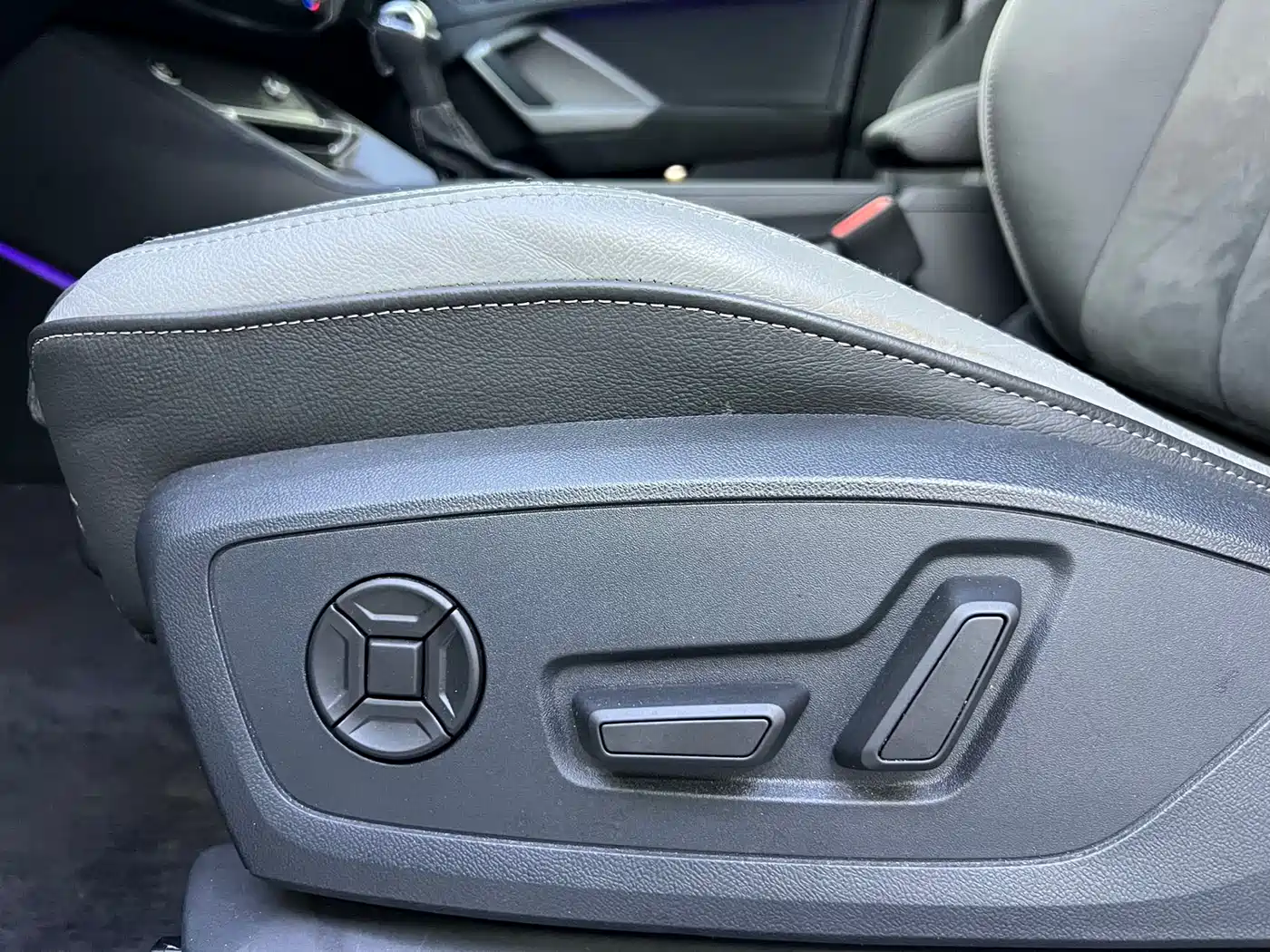  Q3