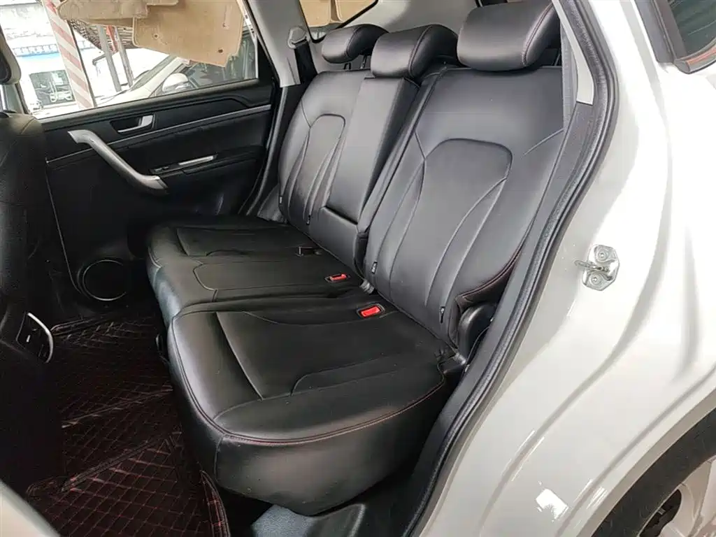 Haval M6 2018 Facelift 1.5T DCT 2WD Elite Edition фото 17