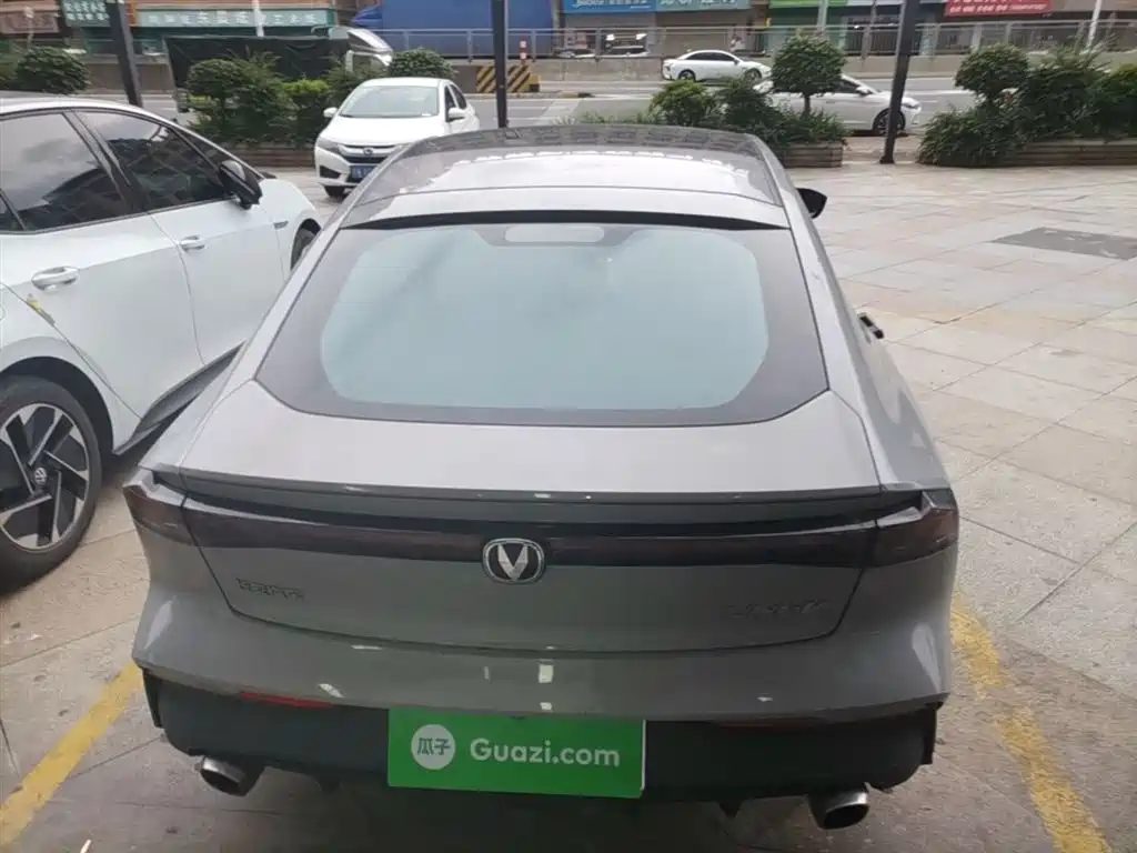 CHANGAN UNI-V