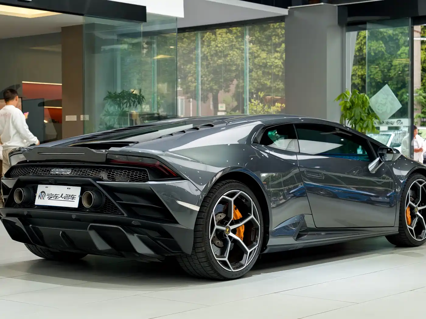 LAMBORGHINI HURACÁN