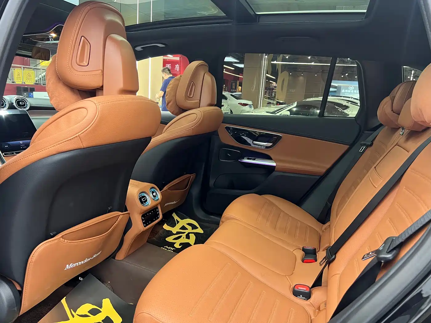 Mercedes-Benz GLC 2026 2026 GLC 260 L 4MATIC Luxury Edition