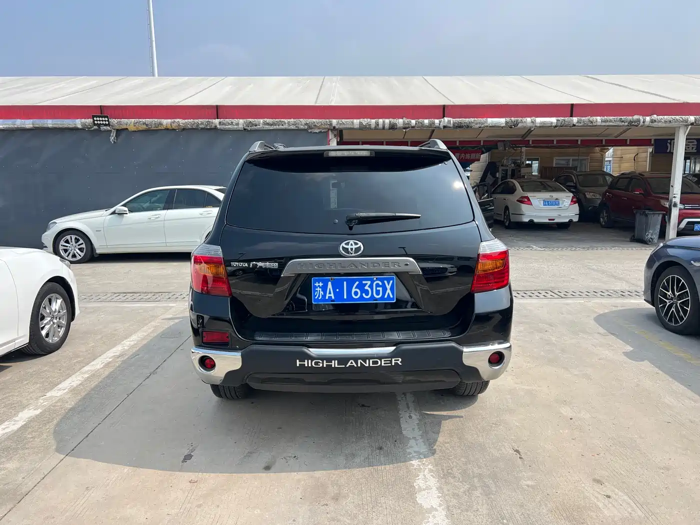 Toyota Highlander 2011 2.7L 2WD 7-seat Luxury Navigation фото 18
