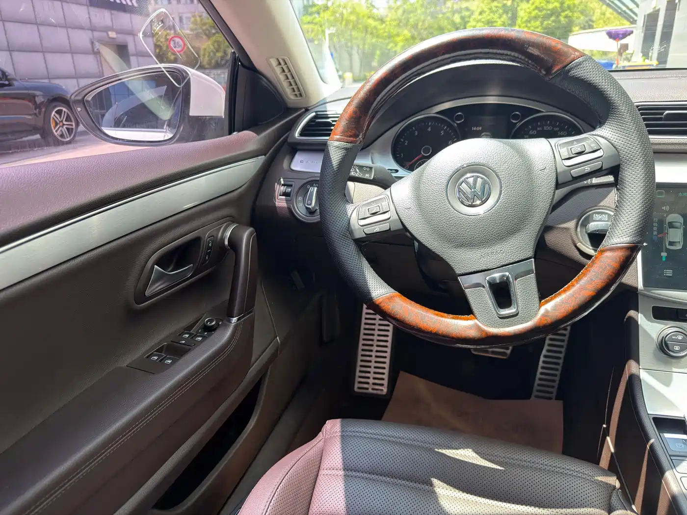 Volkswagen FAW-Volkswagen CC 2018 2.0TSI Luxury фото 17