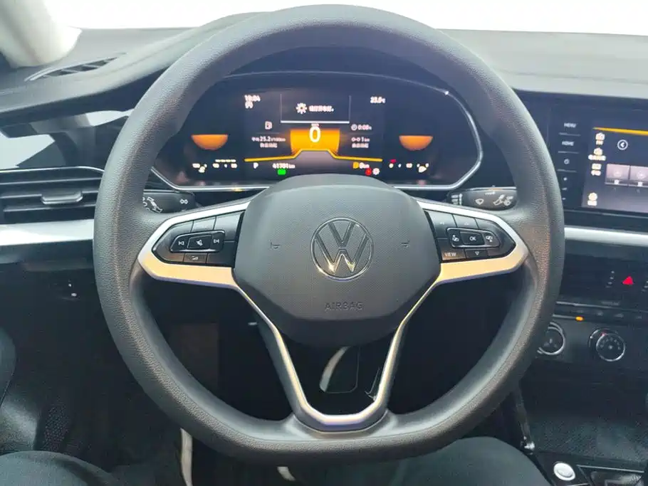 Volkswagen Passat 2025 2024 280TSI Business Edition