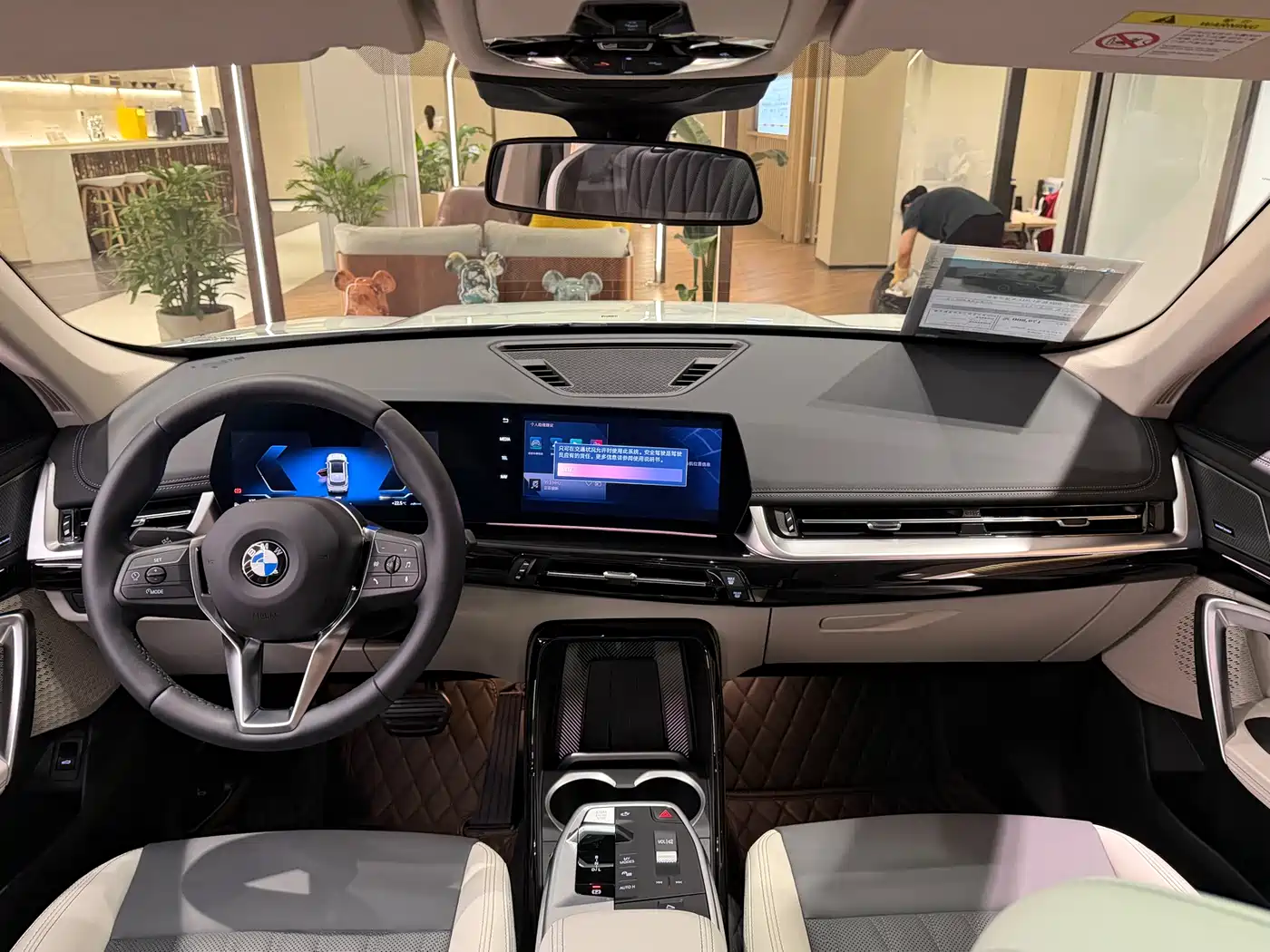 BMW X1 2025 sDrive25Li X Design Package фото 11