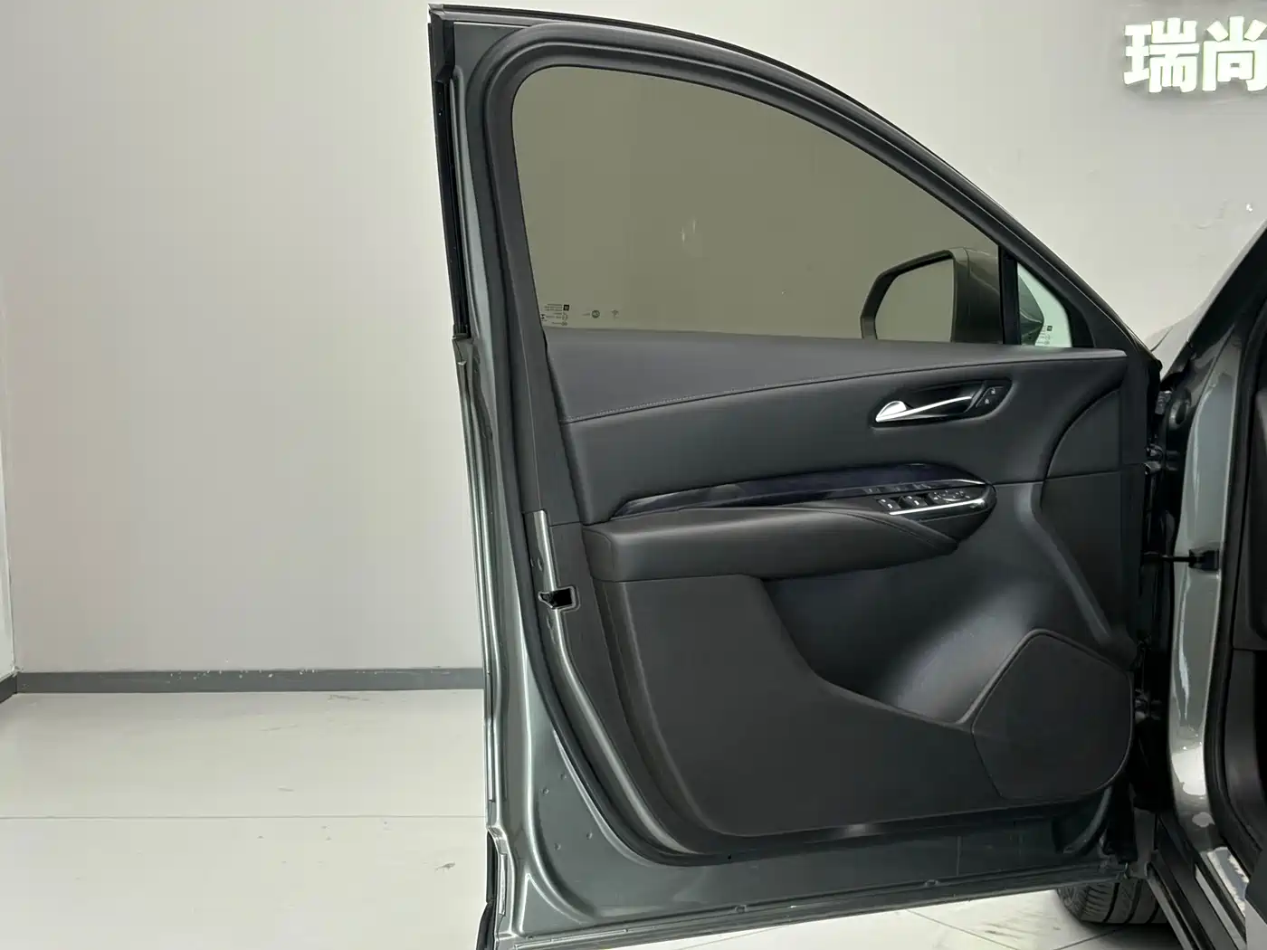 Cadillac XT4 2018 Model 28T 2WD Technology фото 7