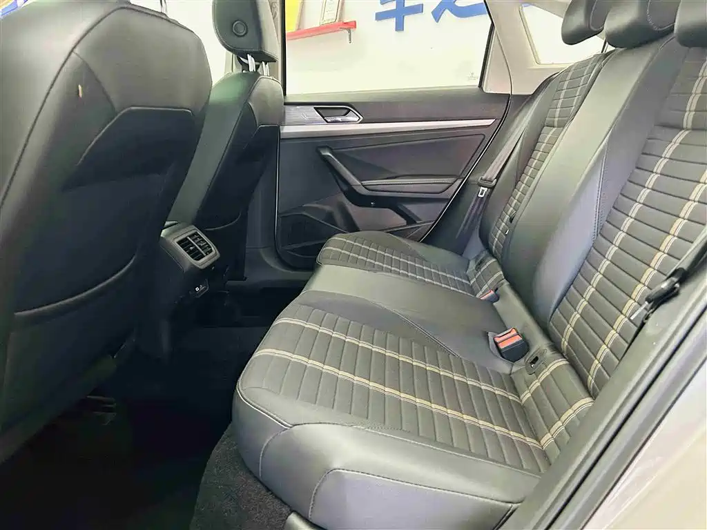 Volkswagen Lavida 2022 1.5L Auto Vision Edition фото 22